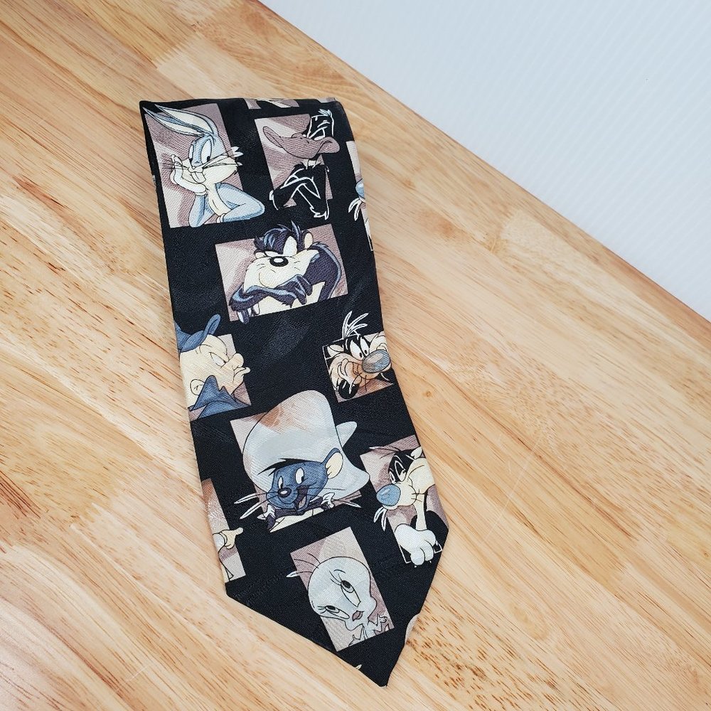 Looney Tunes Mania Necktie Picture of Characters Daffy, Marvin, and Taz Tie